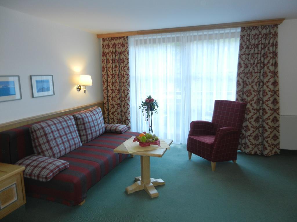 Hotel Am Kofel - Gesundheitszentrum Oberammergau Kamer foto