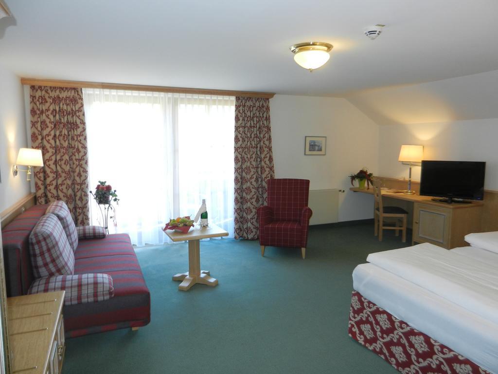 Hotel Am Kofel - Gesundheitszentrum Oberammergau Buitenkant foto